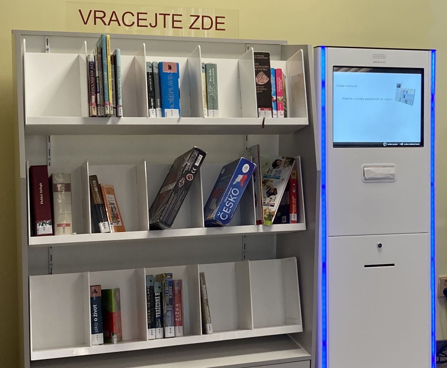 Smart regál na Chodově